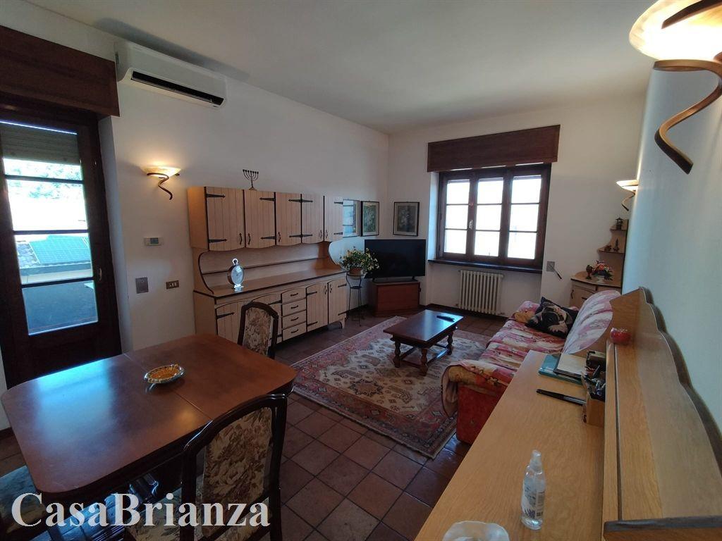 appartamento in vendita a Macherio