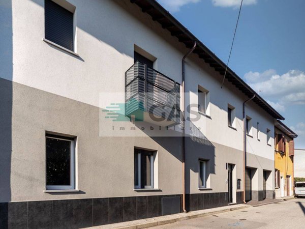 appartamento in vendita a Macherio