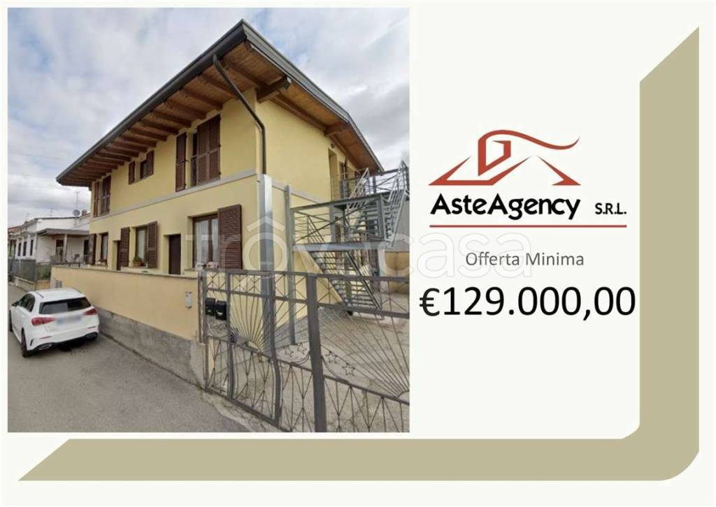 appartamento in vendita a Macherio in zona Bareggia