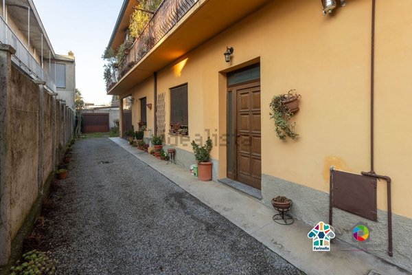 appartamento in vendita a Macherio