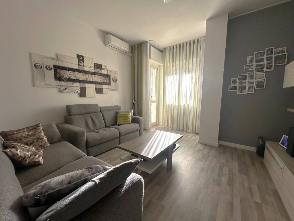 appartamento in vendita a Macherio