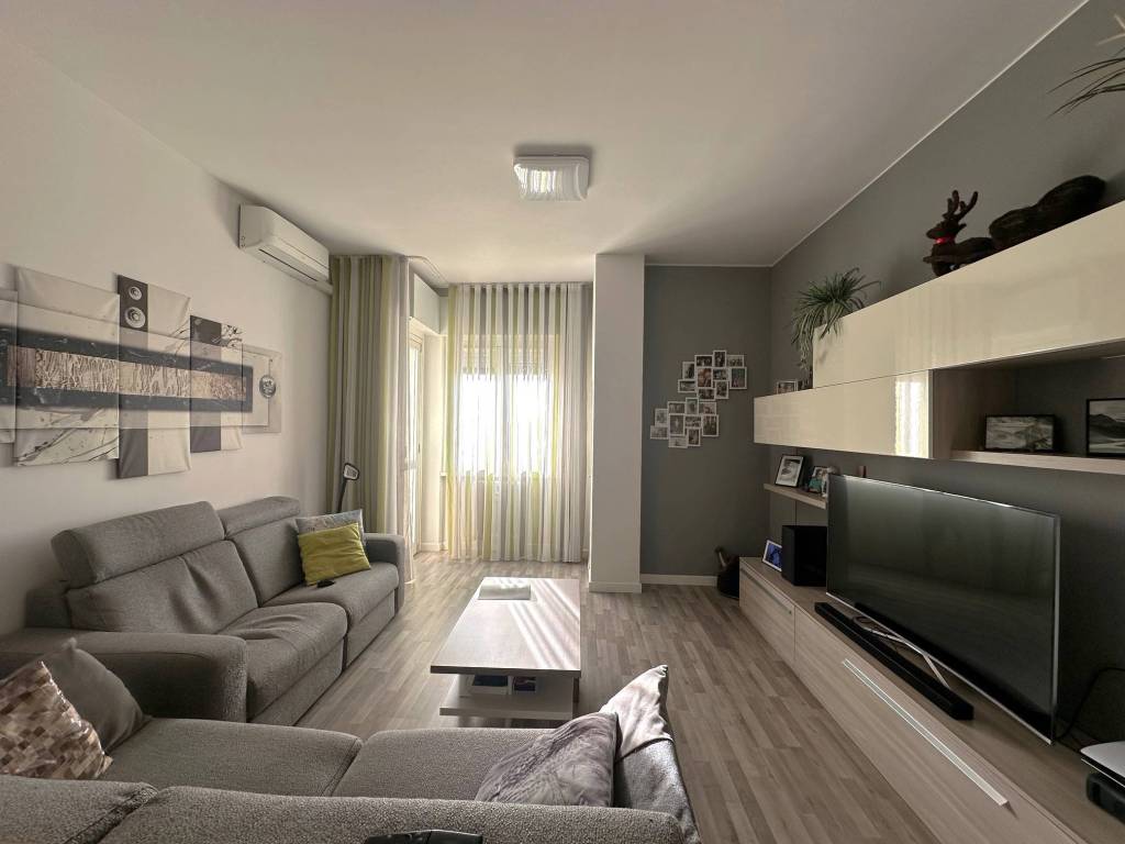 appartamento in vendita a Macherio