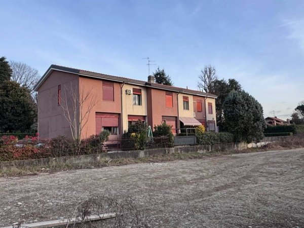 casa indipendente in vendita a Macherio
