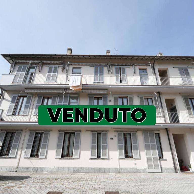 appartamento in vendita a Macherio in zona Belvedere