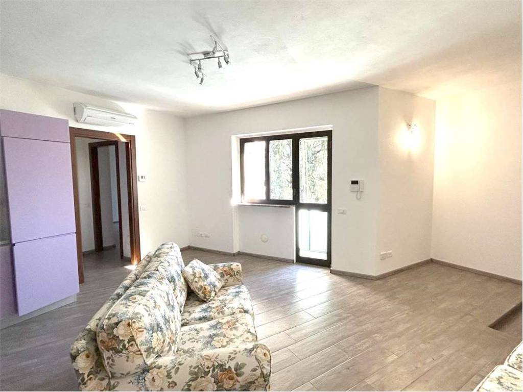 appartamento in vendita a Macherio