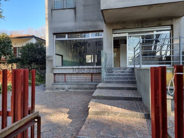 appartamento in vendita a Macherio