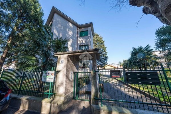 appartamento in vendita a Macherio