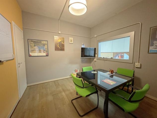 negozio in vendita a Macherio