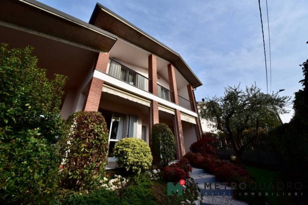 casa indipendente in vendita a Macherio