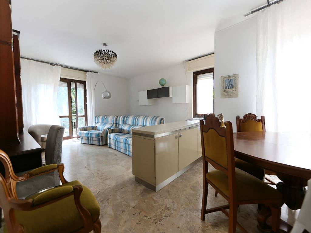 appartamento in vendita a Macherio