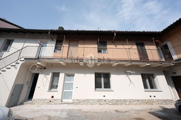 appartamento in vendita a Macherio