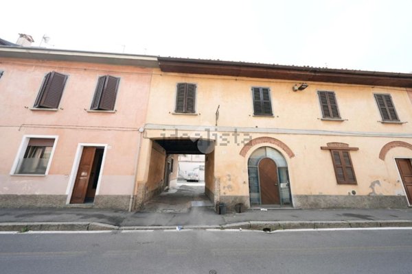 appartamento in vendita a Macherio in zona Belvedere