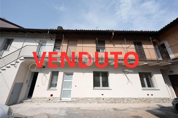 appartamento in vendita a Macherio in zona Belvedere