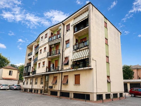 appartamento in vendita a Macherio in zona Belvedere