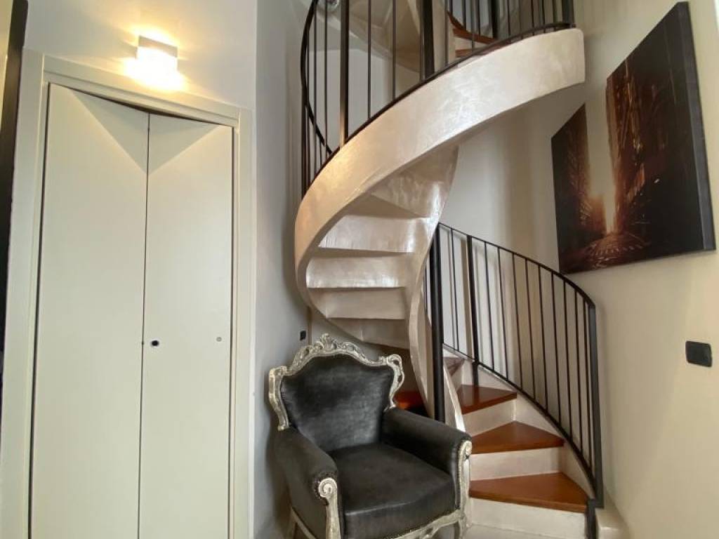 casa indipendente in vendita a Meda