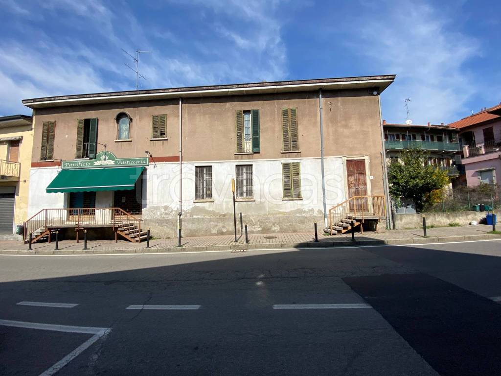 casa indipendente in vendita a Meda