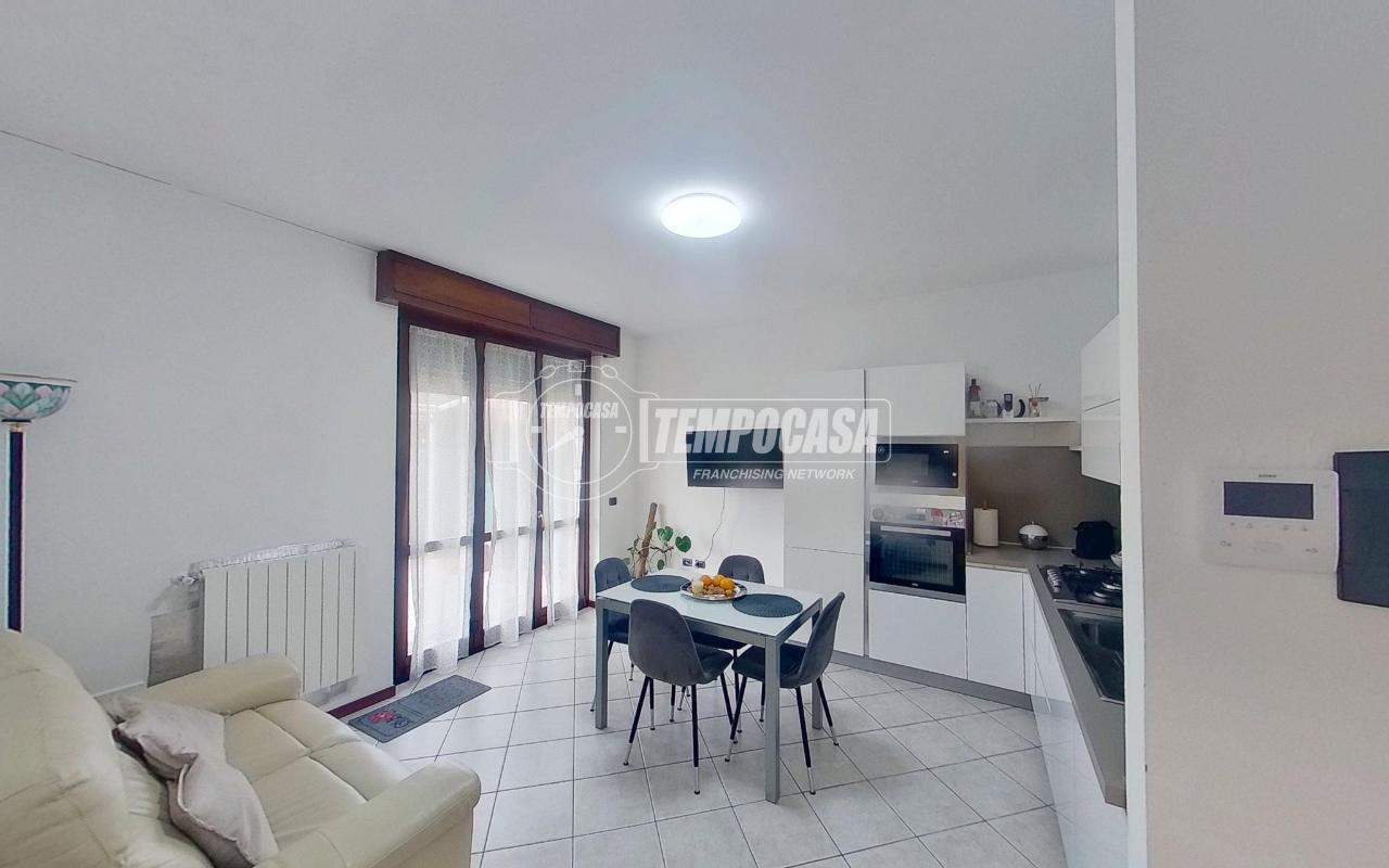 appartamento in vendita a Meda