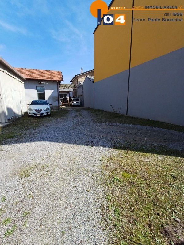 casa indipendente in vendita a Meda