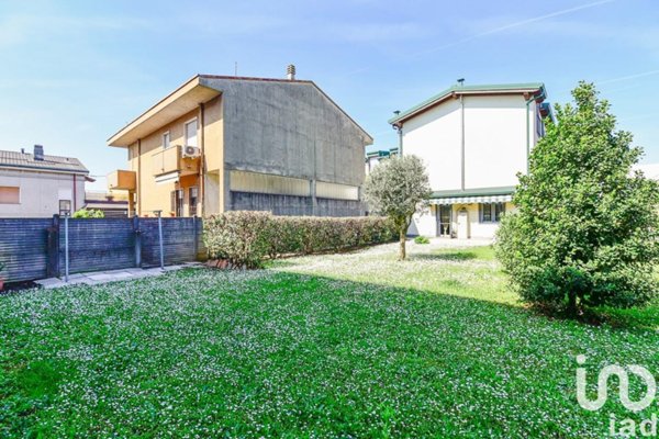 appartamento in vendita a Meda