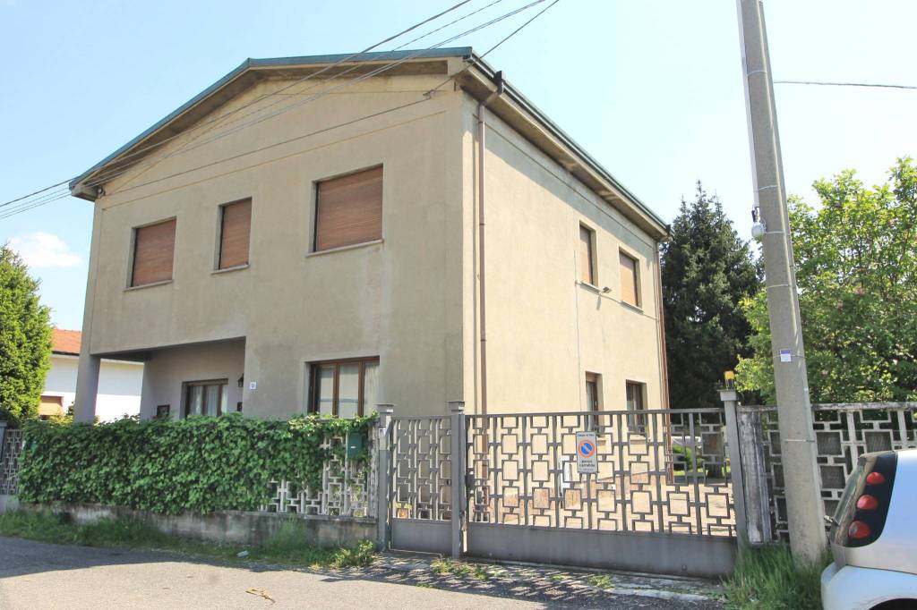 appartamento in vendita a Meda