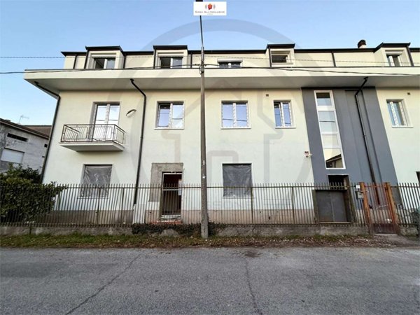 appartamento in vendita a Meda