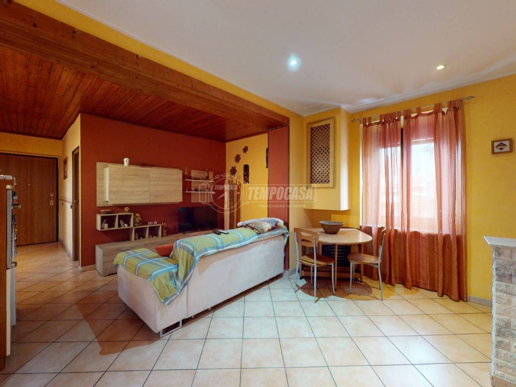 appartamento in vendita a Meda