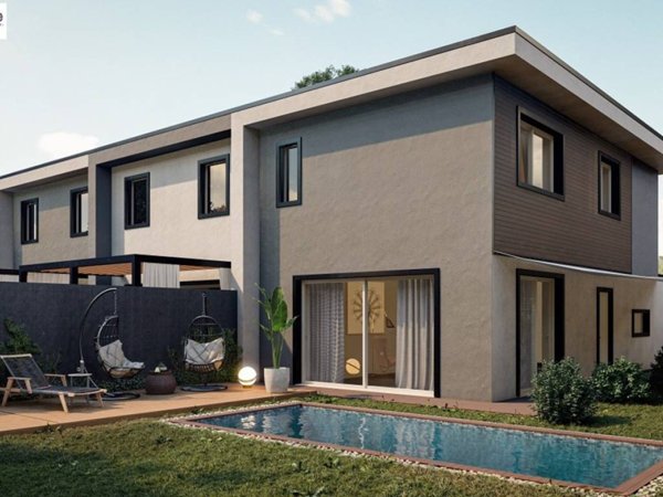 casa indipendente in vendita a Meda