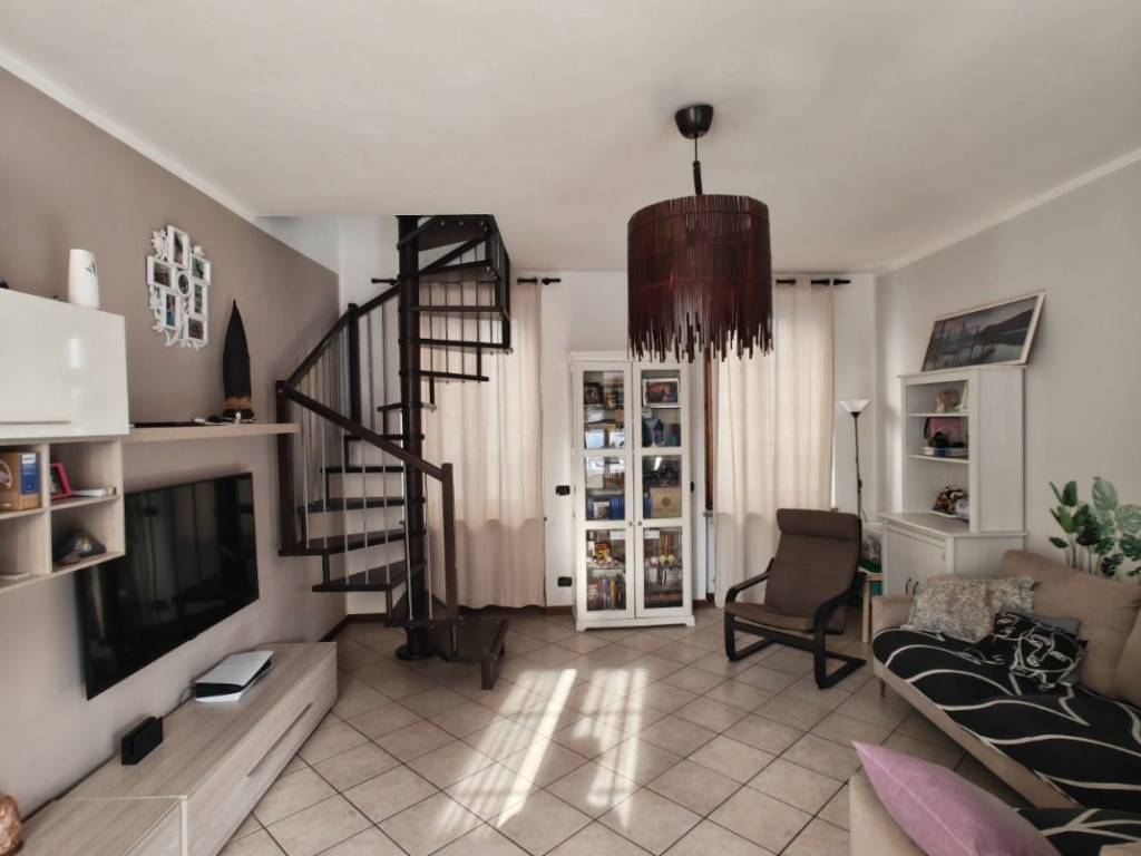 appartamento in vendita a Meda