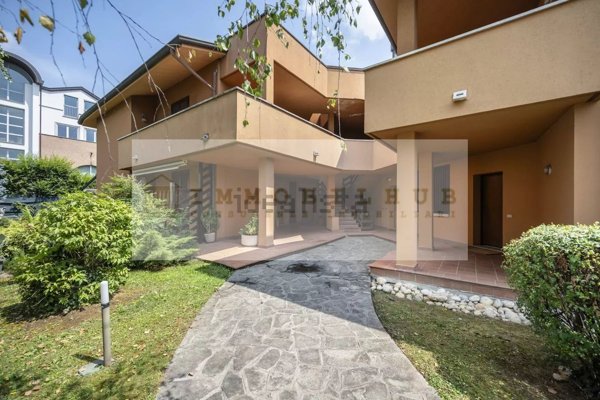 appartamento in vendita a Meda