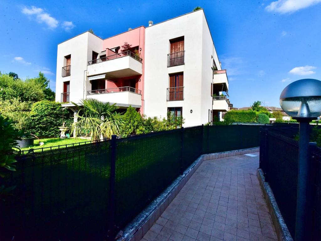 appartamento in vendita a Meda