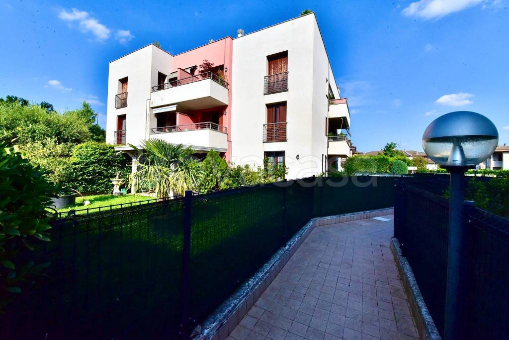 appartamento in vendita a Meda