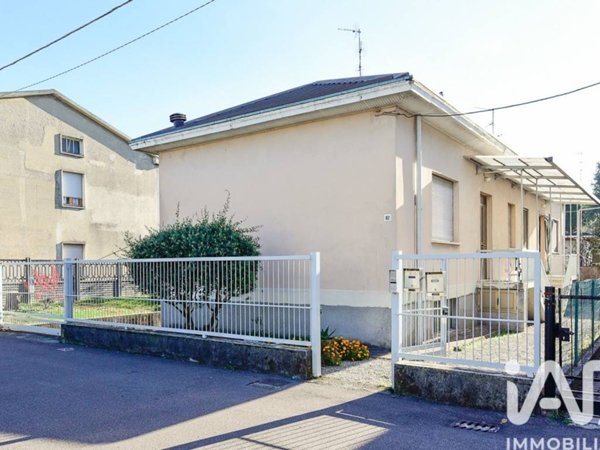casa indipendente in vendita a Meda