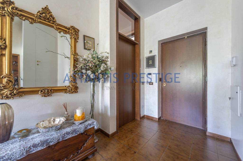 appartamento in vendita a Meda