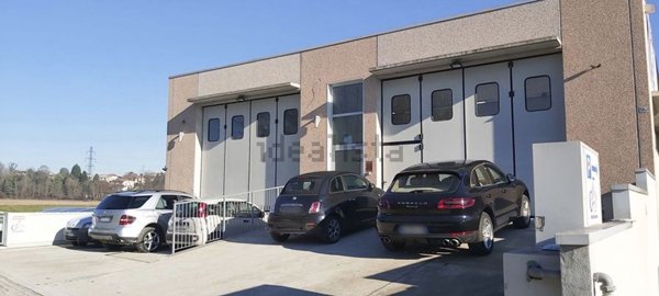 ufficio in vendita a Meda