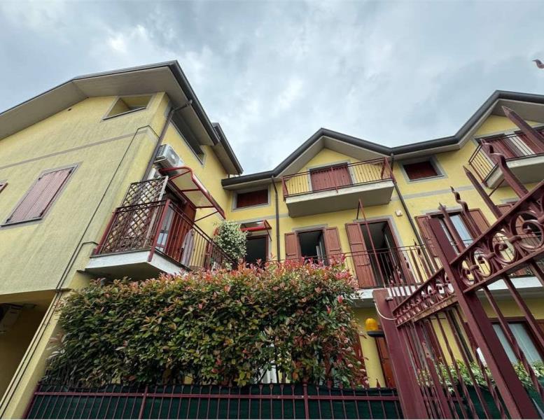 appartamento in vendita a Meda