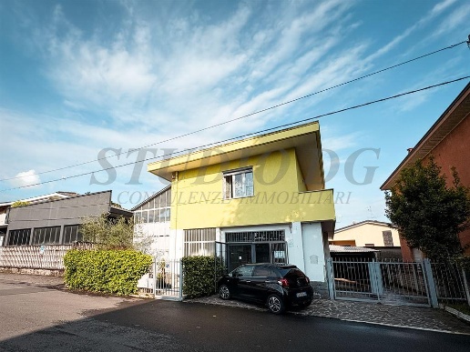 casa indipendente in vendita a Meda