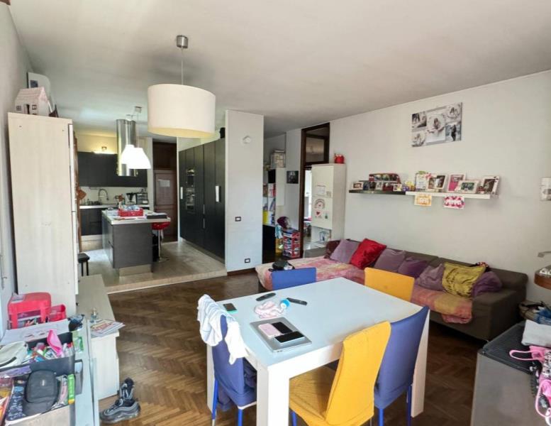 casa indipendente in vendita a Meda