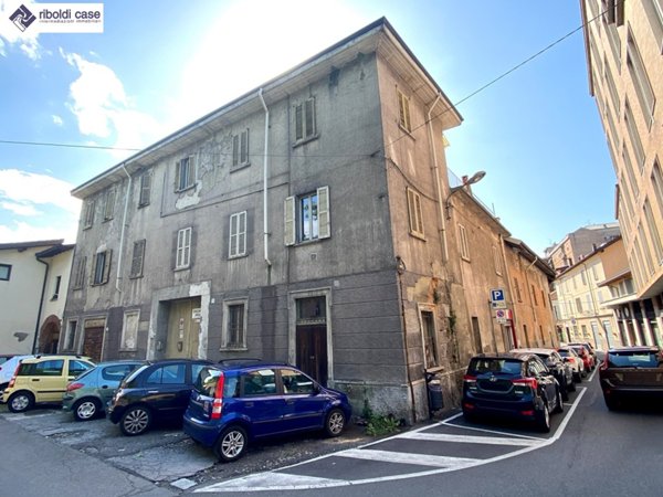 casa indipendente in vendita a Meda