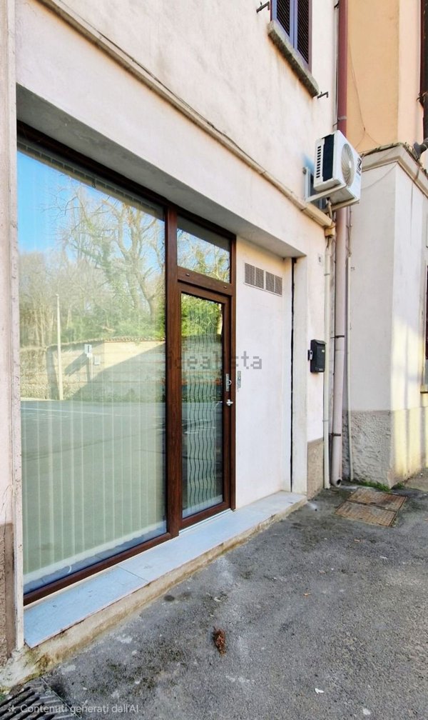 ufficio in vendita a Meda