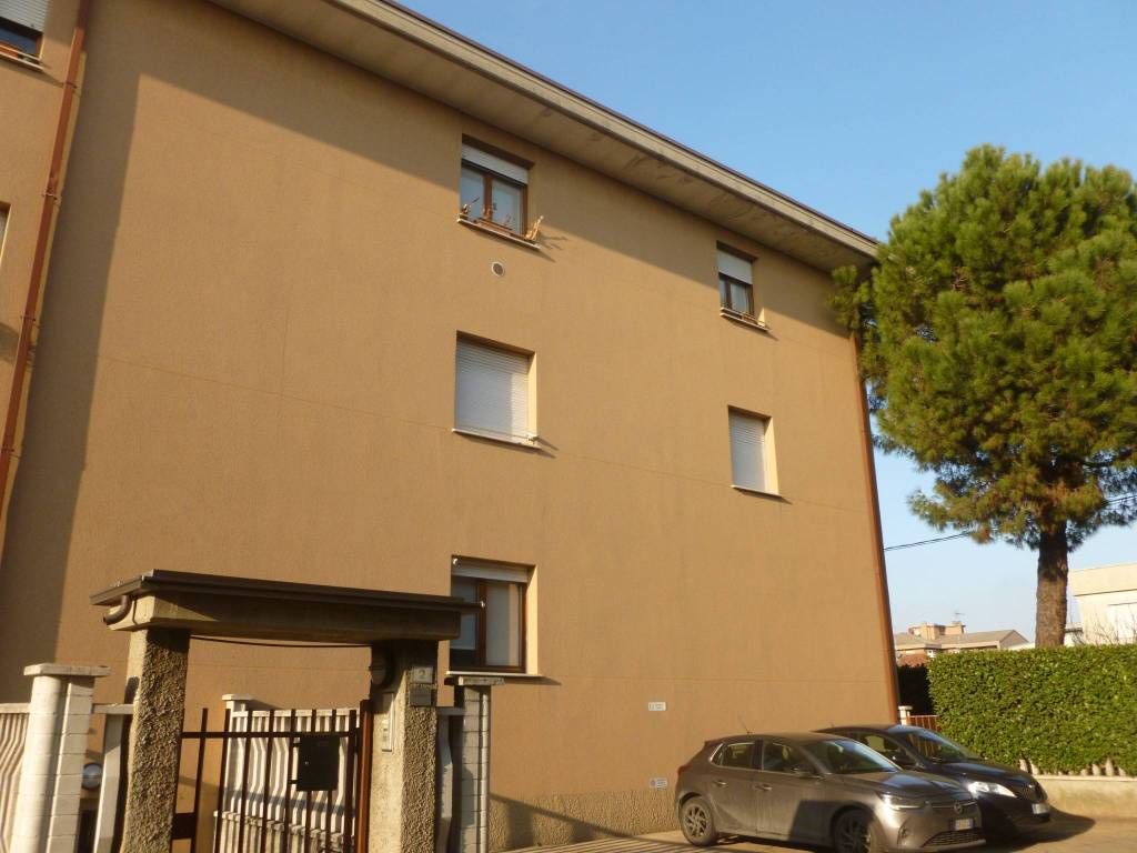 appartamento in vendita a Meda