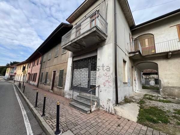 negozio in vendita a Meda