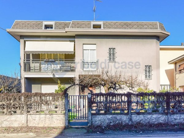 appartamento in vendita a Meda