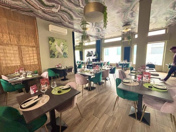 negozio in vendita a Meda