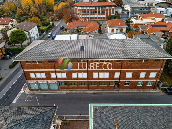 negozio in vendita a Meda