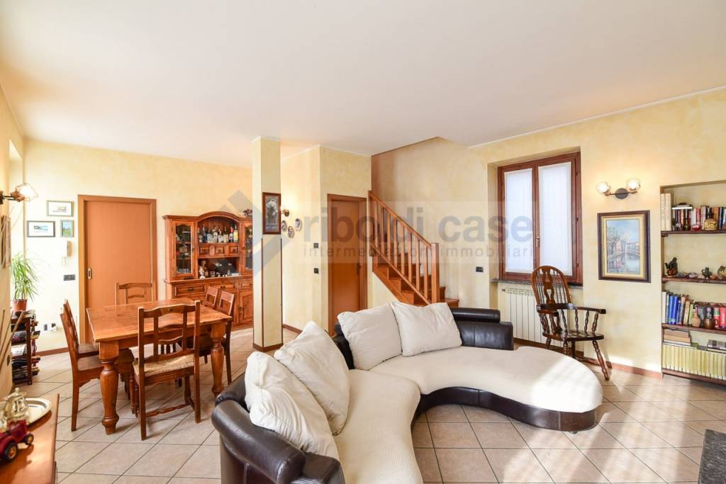 appartamento in vendita a Meda