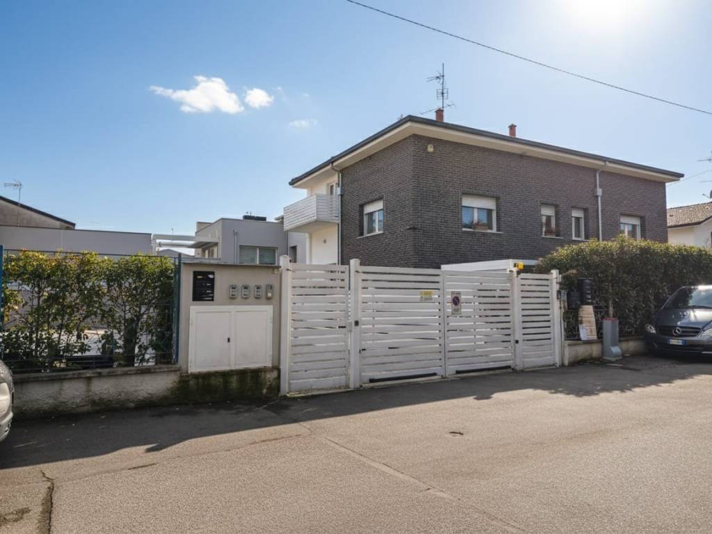 appartamento in vendita a Meda