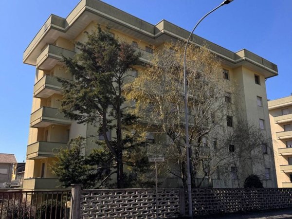 appartamento in vendita a Meda