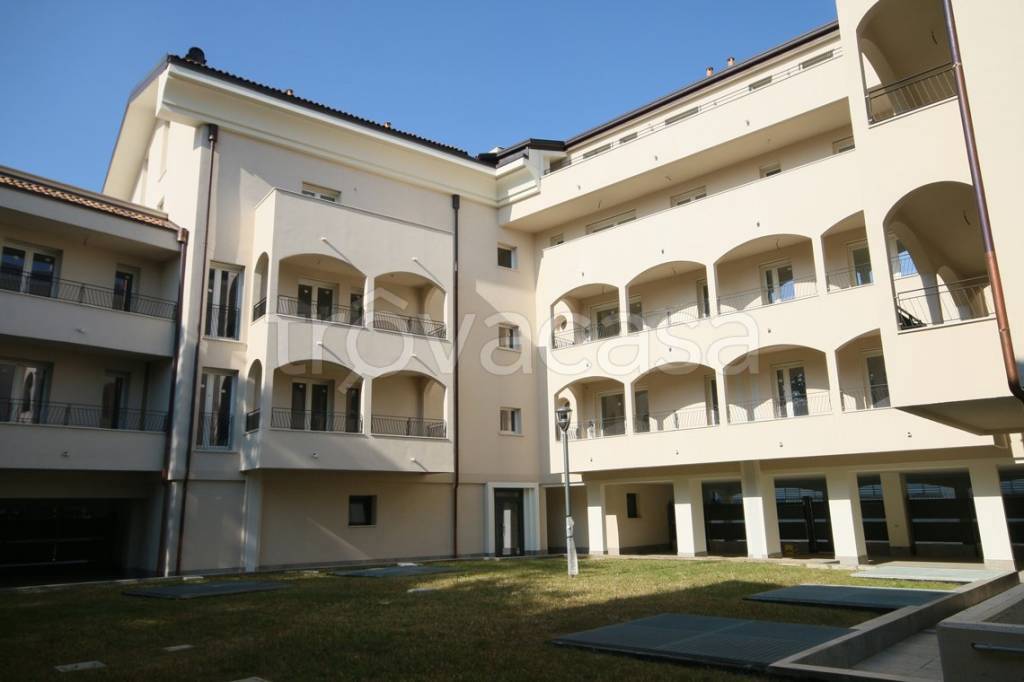 appartamento in vendita a Meda
