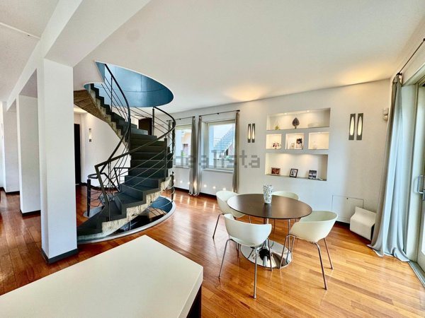 casa indipendente in vendita a Meda