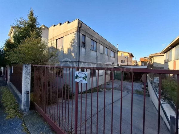 casa indipendente in vendita a Meda